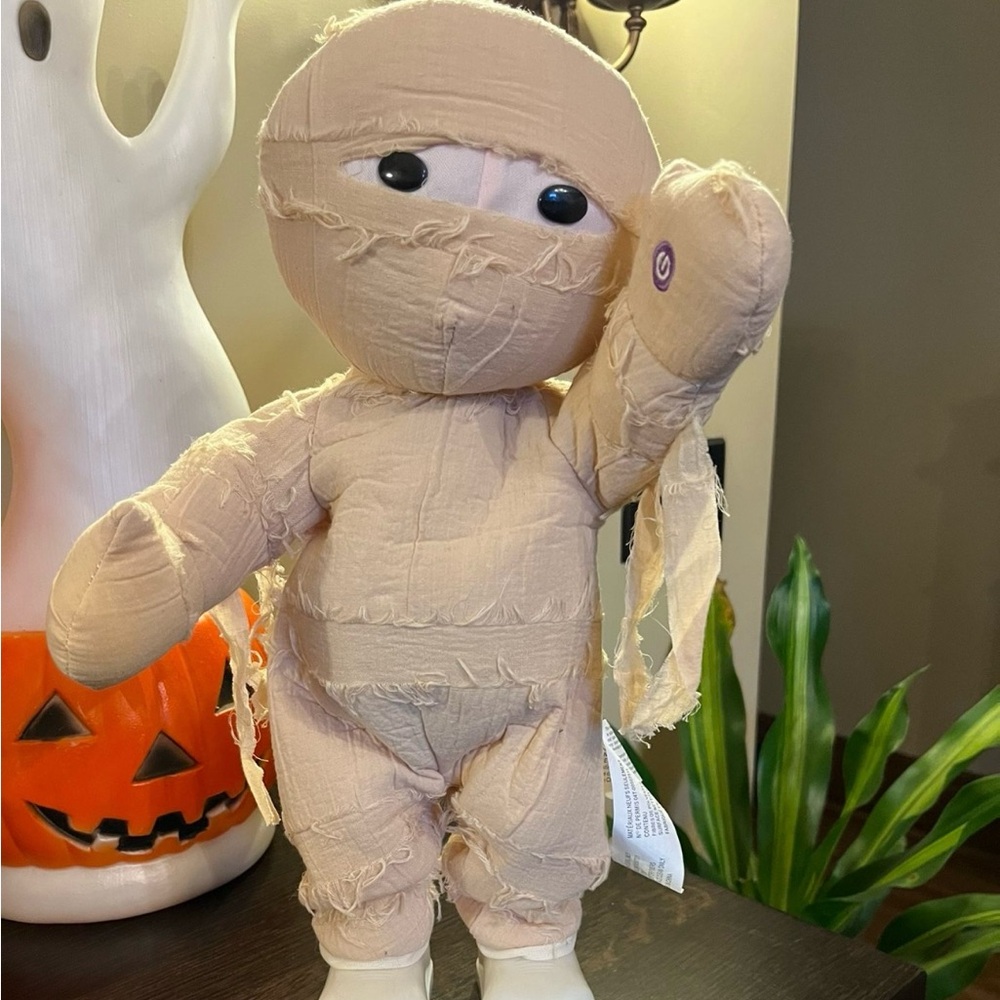 Halloween Gemmy Grave Raver Mummy Dancing Animated Working